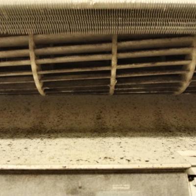 內湖冷氣清洗 | 品冠居家清潔
